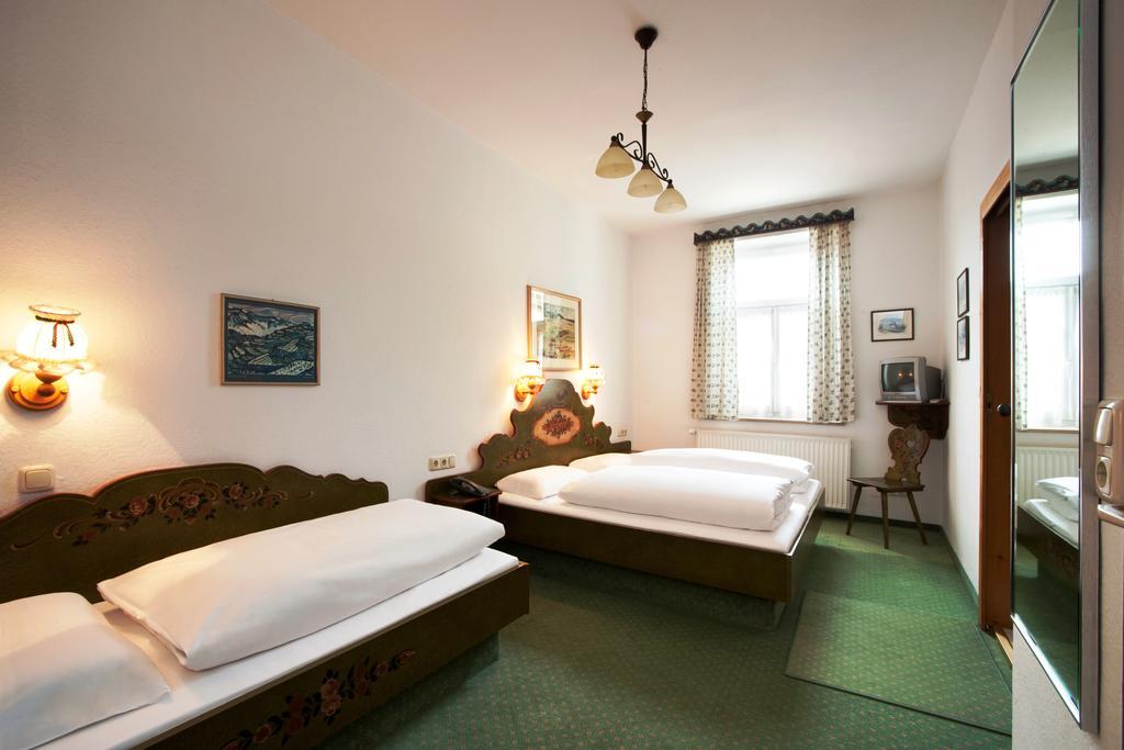 Hotel Hahn Mnichov Exteriér fotografie